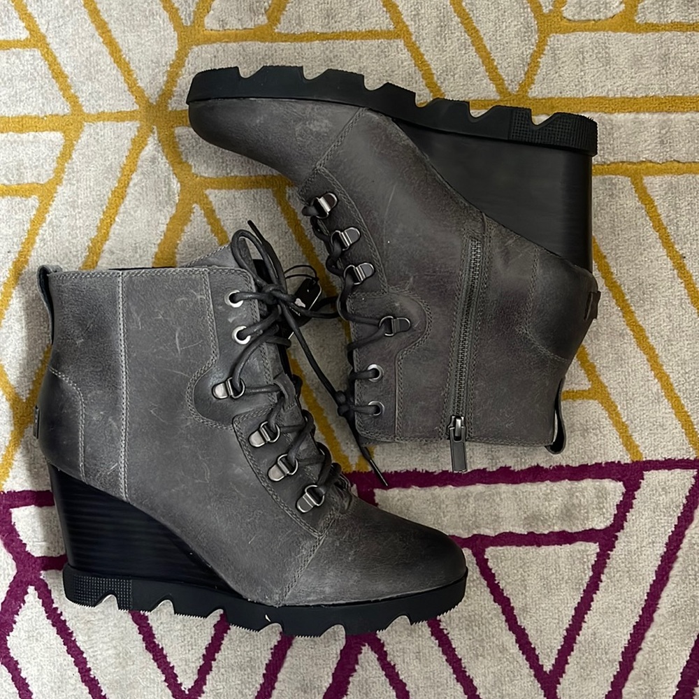 BNWOB SOREL JOAN UPTOWN LACE WATERPROOF BOOTIE